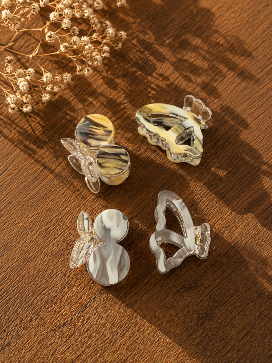 Sweet Shapes Mini Hair Claw Clips - Set of 2
