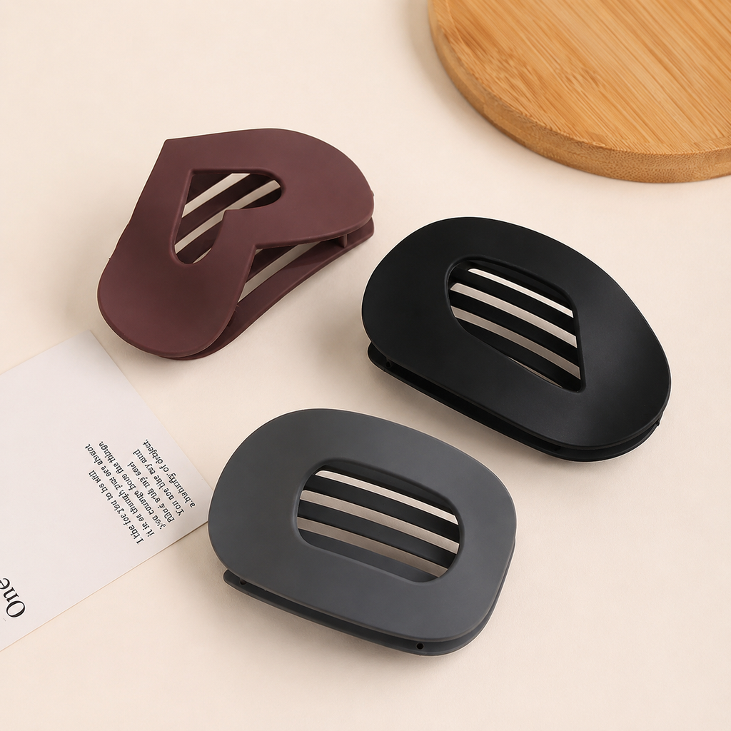 Large Matte Hair Clips – Secure Hold and Comfort (Random Colours)
