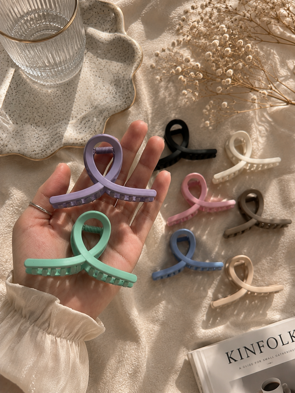 Elegant Infinity Hair Claw Clip