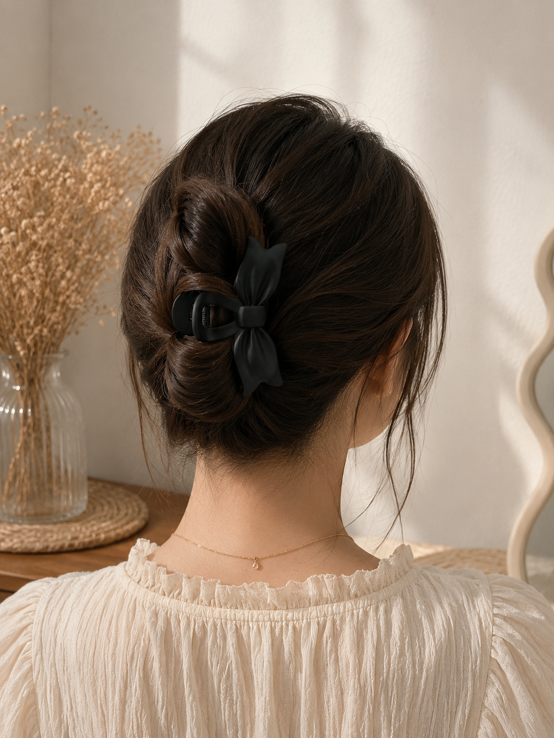 Matte Bow Hair Claw Clip