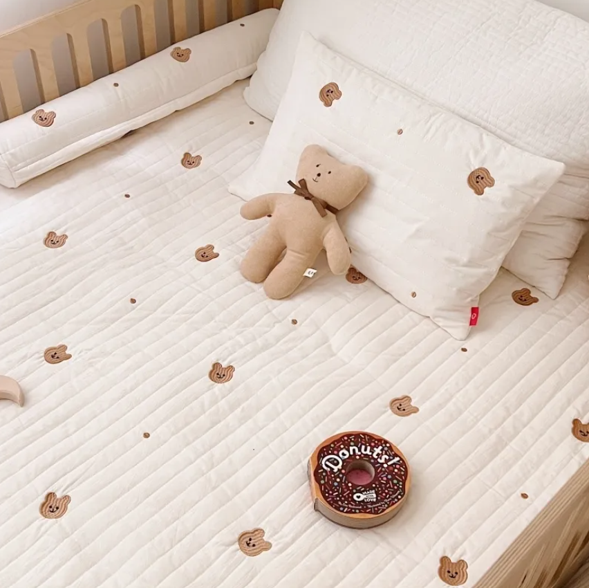 Baby Fitted Crib Sheet & Mattress Protector